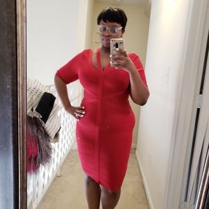 Venus red mid sleeve bodycon dress